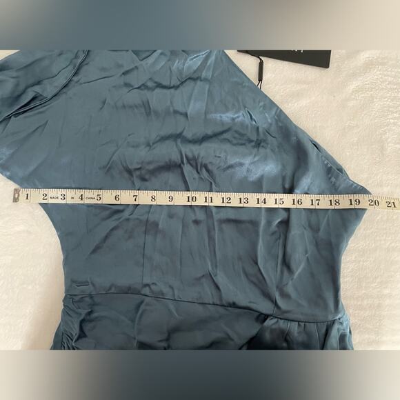 NWT Elliatt Saronic One-Shoulder Dress Blue Size Large - Picture 12 of 13